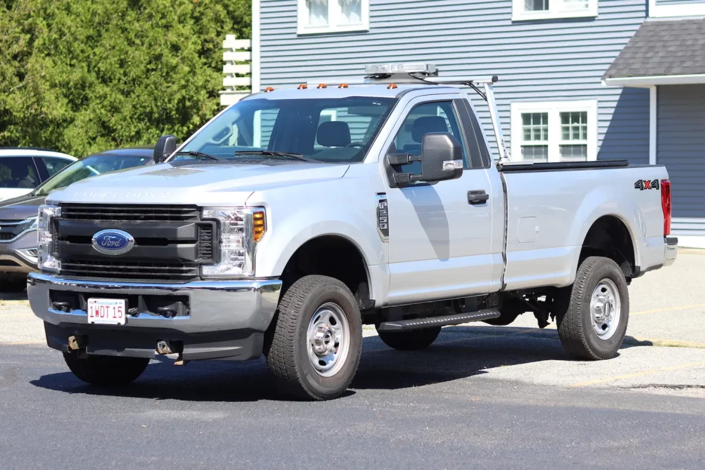 2019 Ford F-250 Front Left