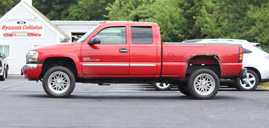 2005 GMC 2500 After Side