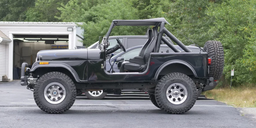 1981 Jeep CJ7 Side