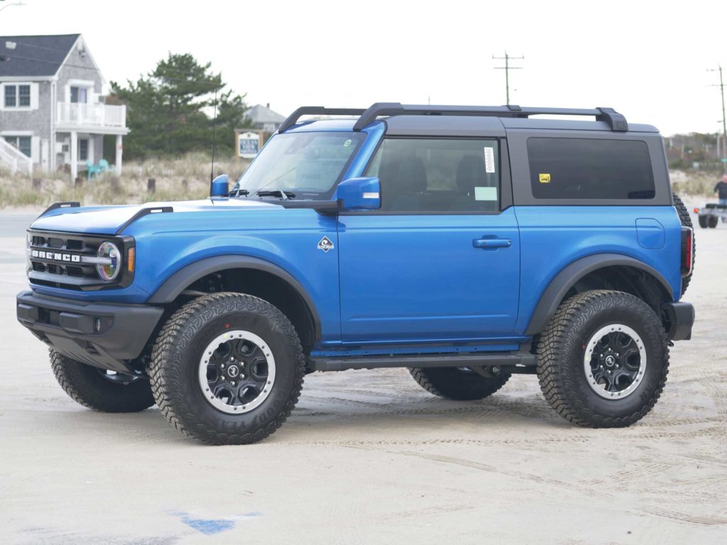 Blue-Bronco-8