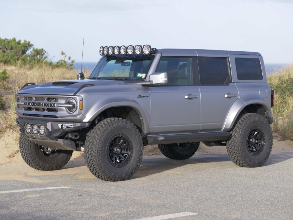 Matte Silver Bronco 9