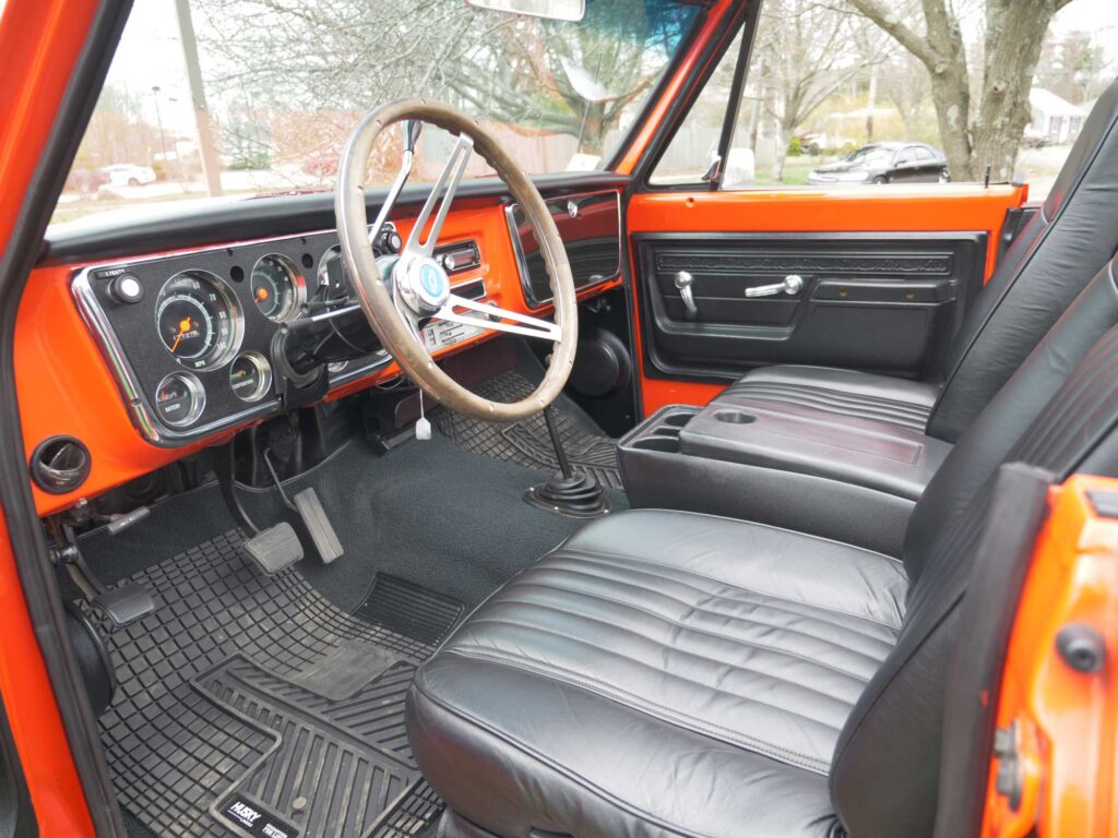 1972 Chevy Blazer Interior