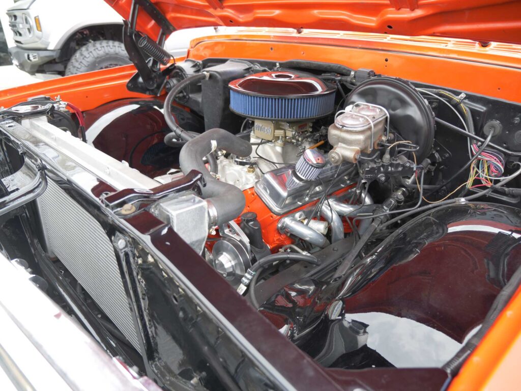 1972 Chevy Blazer Engine