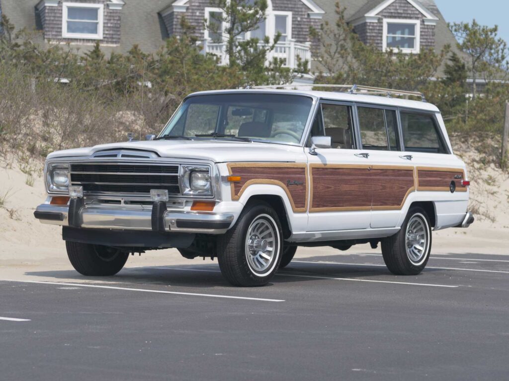 1990 Jeep Grand Wagoneer