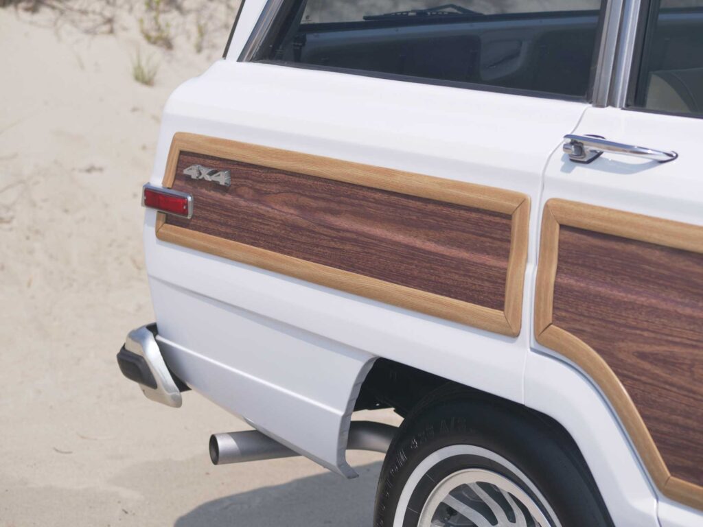 1990 Jeep Grand Wagoneer