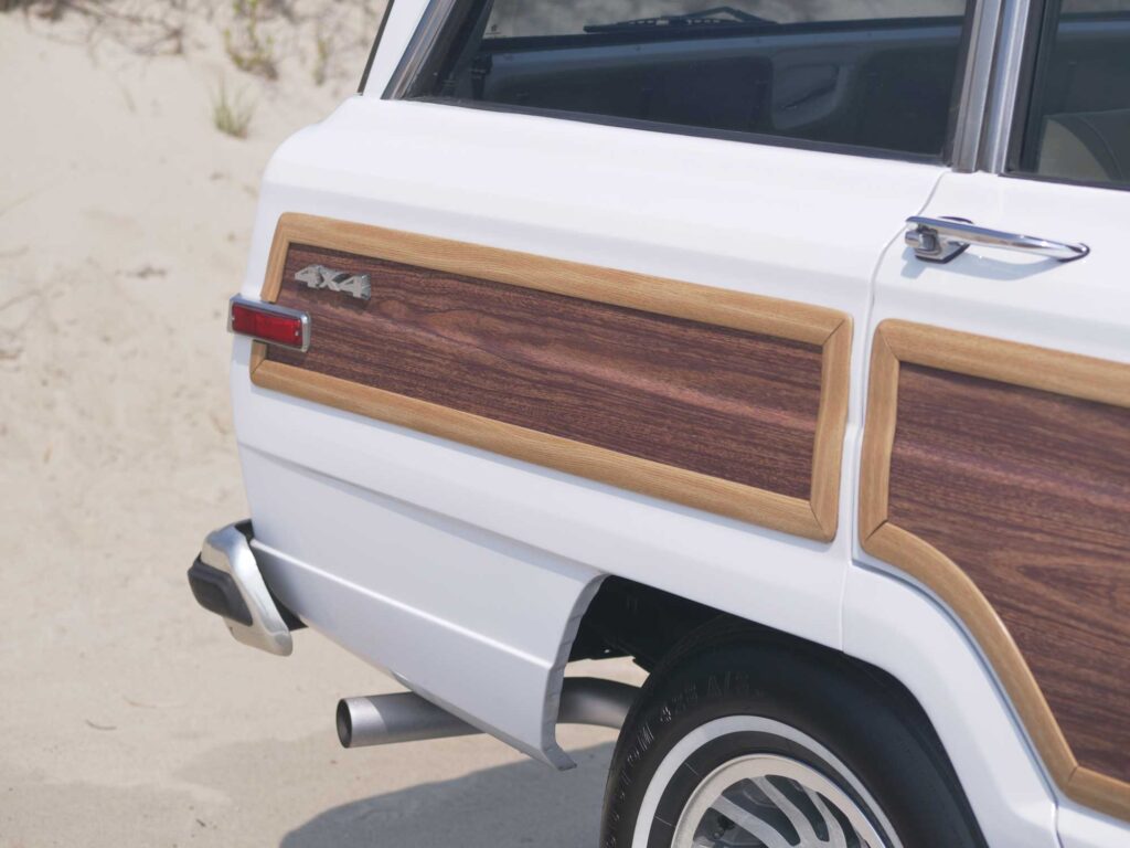 1990 Jeep Grand Wagoneer