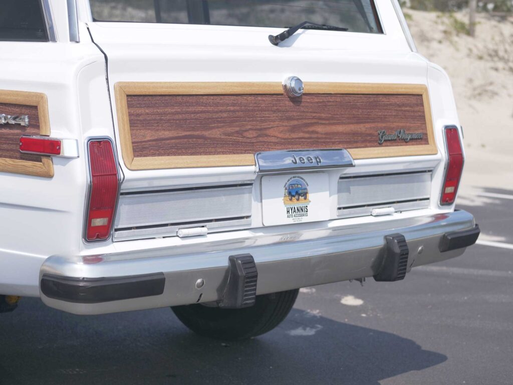 1990 Jeep Grand Wagoneer