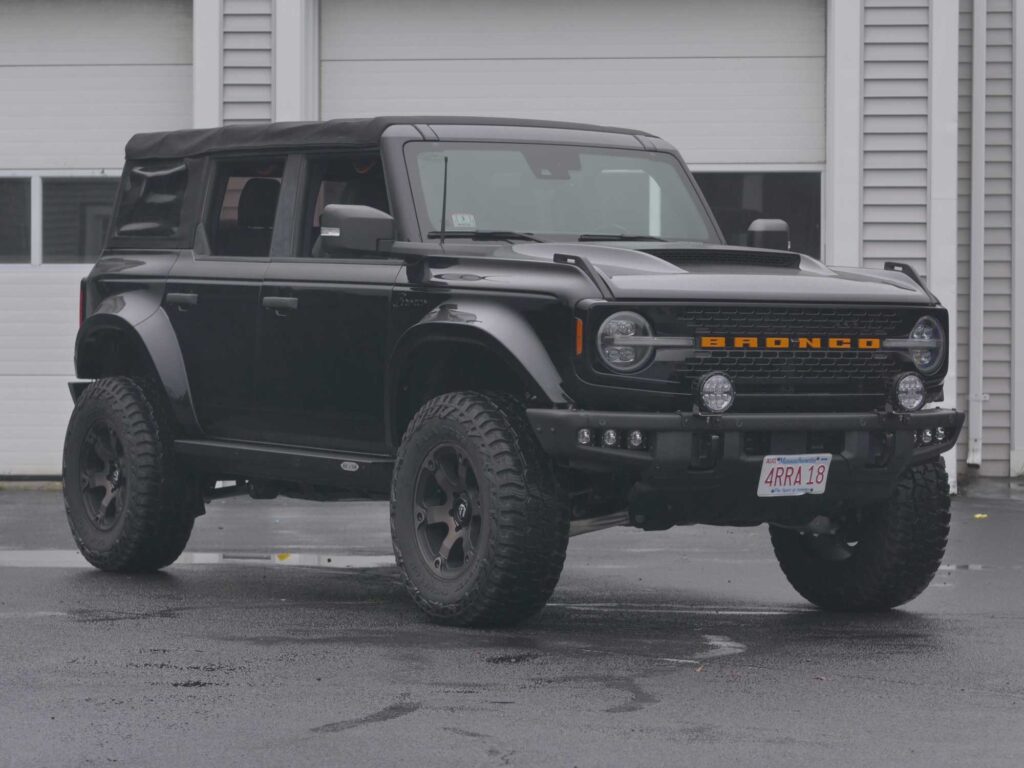 2021 Ford Bronco Black